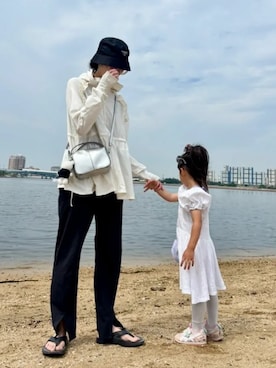 「アイテム（ラッシュガード）」を使った、神戸レタスさん（レディース・162cm）の夏コーディネート