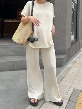 「アイテム（トートバッグ）」を使った、神戸レタスさん（レディース・156cm）の秋コーディネート