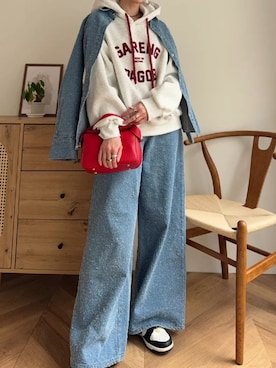 「KOBE LETTUCE（コウベレタス）のアイテム」を使った、神戸レタスさん（レディース・162cm）の春コーディネート