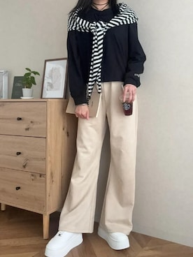 「アイテム（バンダナ/スカーフ）」を使った、神戸レタスさん（レディース・162cm）の秋コーディネート