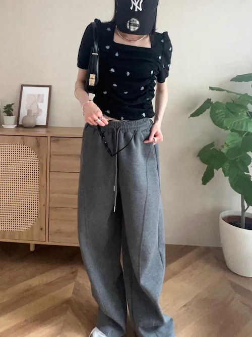 ダイバー素材ワイドカーブパンツ（スウェットパンツ）｜KOBE