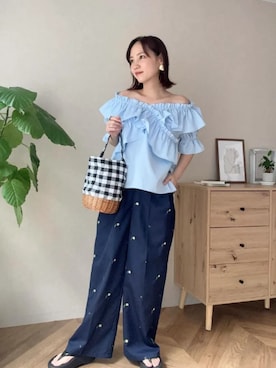 「アイテム（ハンドバッグ）」を使った、神戸レタスさん（レディース・156cm）の秋コーディネート