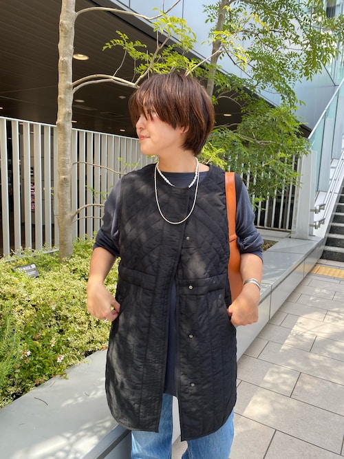 シーナリー shenery キルティングベスト　カーキ SHENERY（シーナリー）の「キルティングベスト（ベスト）」 - WEAR