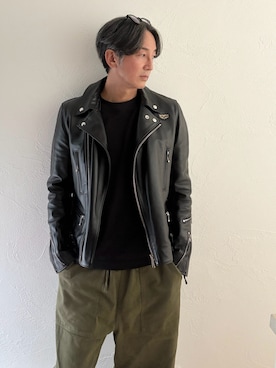 「アイテム（ライダースジャケット）」を使った、Takuさん（メンズ・176cm）の秋コーディネート