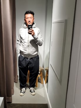 「1piu1uguale3 RELAX（ウノピュウノウグァーレトレリラックス）のアイテム（パーカー）」を使った、t頭さん（メンズ・171cm）の夏コーディネート