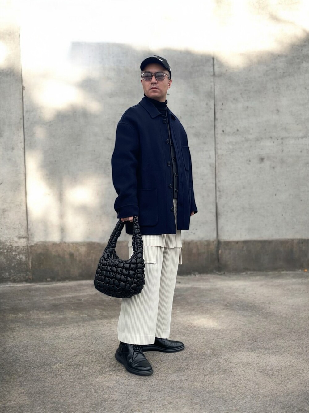 HOMME PLISSE ISSEY MIYAKEのカーゴパンツを使った人気ファッション