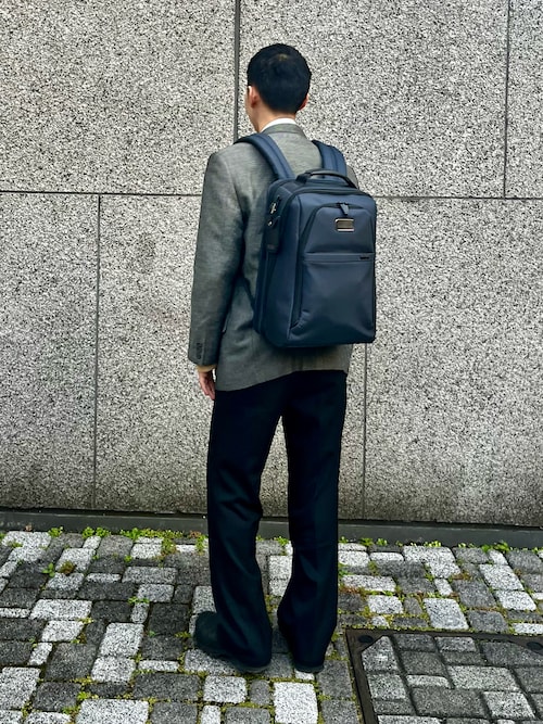 TUMI ALPHA（アルファ） ミディアム・15インチ・エクスパンダブル