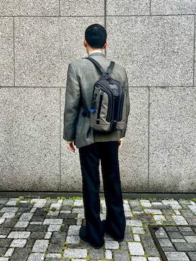 「TUMI（トゥミ）のアイテム」を使った、らーみーさん（メンズ・165cm）の冬コーディネート