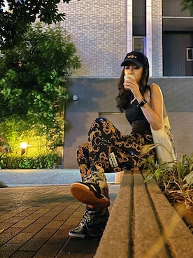 「アイテム（バングル/リストバンド）」を使った、ミユキ✞さん（レディース・157cm）の秋コーディネート