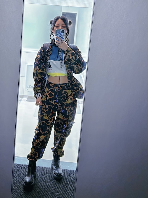adidas HER STUDIO LONDON 総柄　セットアップ　Mサイズ 1744457743_500.jpg