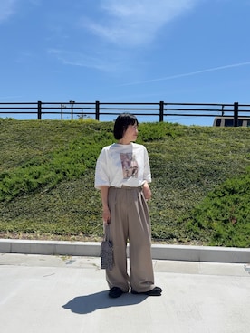 「CIAOPANIC TYPY（チャオパニックティピー）の【ユニセックス】【プラスサイズあり】スラブフォトTee（Tシャツ/カットソー、ホワイト系）」を使った、りーたんさん（レディース・152cm）の春コーディネート