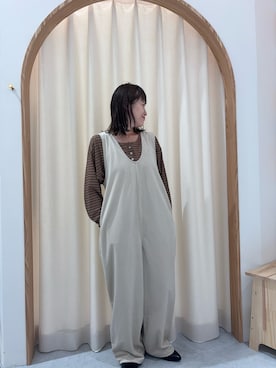 「アイテム（つなぎ/オールインワン）」を使った、りーたんさん（レディース・152cm）の秋コーディネート
