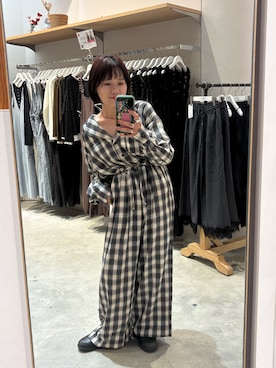 「アイテム（オールインワン・サロペット、ホワイト系）」を使った、りーたんさん（レディース・152cm）の秋コーディネート
