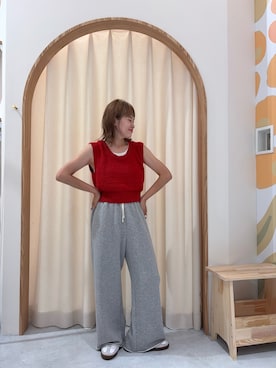 「レッド」｜「アイテム（スウェットパンツ）」を使った、りーたんさん（レディース・152cm）の夏コーディネート