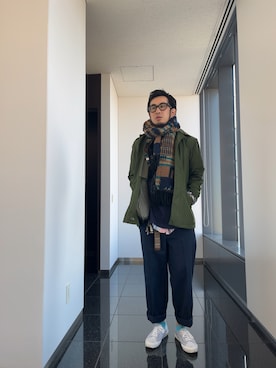 「ロールアップ」｜「アイテム（ミリタリージャケット）」を使った、n@oyaさん（メンズ・174cm）の冬コーディネート