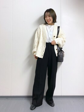 「PAGEBOY（ページボーイ）のケーブルVネックカーディガン（ニット/セーター）」を使った、ハルさん（レディース・153cm）の秋コーディネート