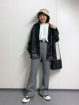 「チャックテイラー」｜「アイテム（ブルゾン）」を使った、ハルさん（レディース・153cm）の秋コーディネート