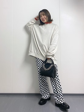 「PBLIM（ページボーイリム）のアイテム（スラックス）」を使った、ハルさん（レディース・153cm）の冬コーディネート