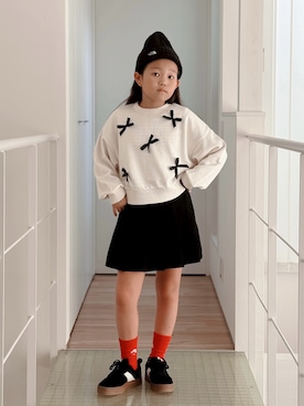「アイテム（スカート）」を使った、sui_mmyさん（キッズ・133cm）の秋コーディネート