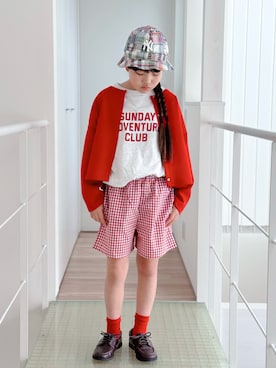 「antiqua（アンティカ）の綿混素材カーディガン（カーディガン/ボレロ、レッド系）」を使った、sui_mmyさん（キッズ・139cm）の春コーディネート