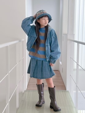 「GU（ジーユー）のアイテム（スカート）」を使った、sui_mmyさん（キッズ・142cm）の秋コーディネート