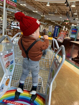 太陽と虹さんのコーディネート