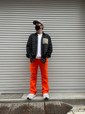 「B'2nd（ビーセカンド）のアイテム（トップス）」を使った、あかおさん（メンズ・171cm）の秋コーディネート