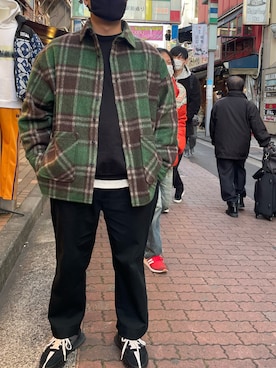 「B'2nd（ビーセカンド）のアイテム（スウェット）」を使った、あかおさん（メンズ・171cm）の冬コーディネート