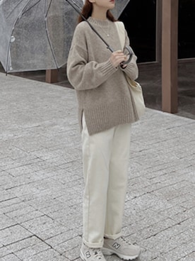 「LOVFEE（ラッフィ）のアイテム」を使った、Louise さん（レディース・165cm）の春コーディネート