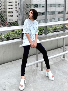 「アイテム（サンダル）」を使った、MIYUKIさん（レディース・163cm・10代）の夏コーディネート