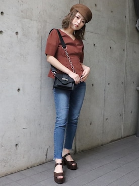 「MURUA（ムルーア）のアイテム（ハット）」を使った、早久都加紗さん（レディース・158cm）の冬コーディネート