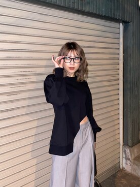 「MURUA（ムルーア）のアイテム（スウェット）」を使った、早久都加紗さん（レディース・158cm）の冬コーディネート