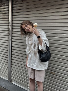 「MURUA（ムルーア）のアイテム（スウェット）」を使った、早久都加紗さん（レディース・158cm）の秋コーディネート