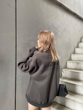 「MURUA（ムルーア）のアイテム（スウェット）」を使った、早久都加紗さん（レディース・158cm）の秋コーディネート