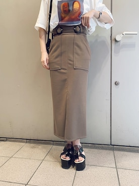 「コラボTシャツ」｜早久都加紗さん（レディース・158cm）の春コーディネート