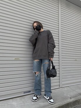 「MURUA（ムルーア）のアイテム（スウェット）」を使った、早久都加紗さん（レディース・158cm）の秋コーディネート