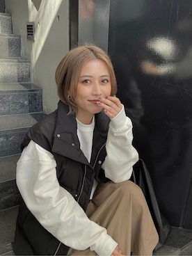 「MURUA（ムルーア）のアイテム（スウェット）」を使った、早久都加紗さん（レディース・158cm）の秋コーディネート