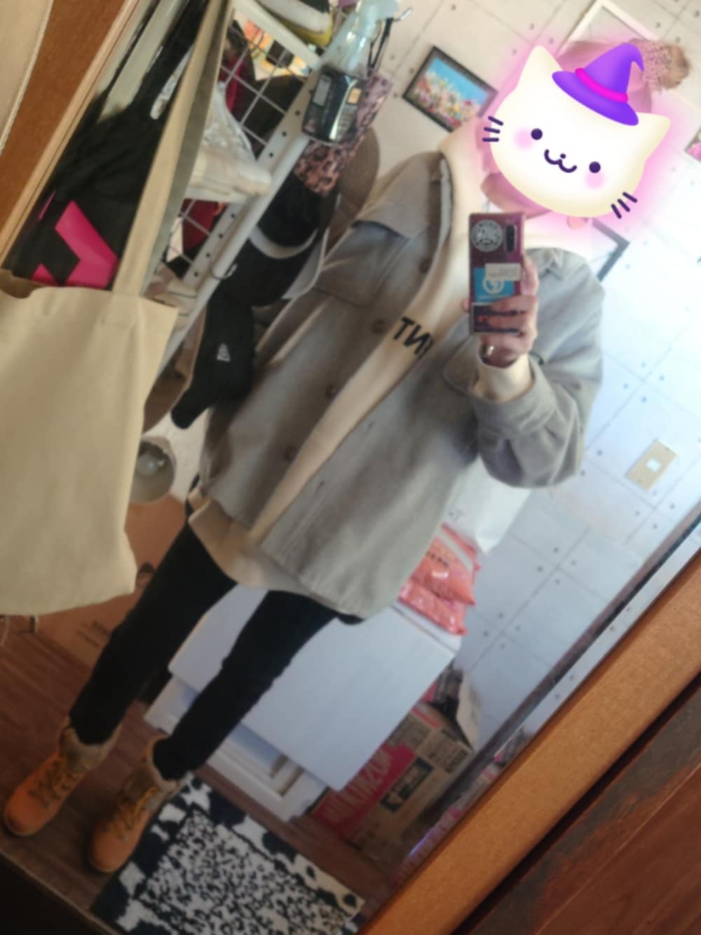 「Timberlandのアイテム（ブーツ、イエロー系）」を使った、 yukiさん（レディース・168cm）の冬コーディネートの1枚目の写真