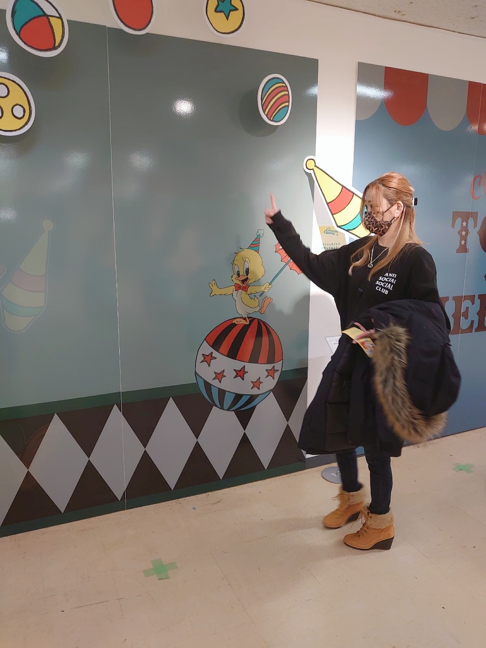 「THE NORTH FACEの◆【THE NORTH FACE】 ANTARCTICA PARKA（ダウンジャケット/コート、ブルー系）」を使った、 yukiさん（レディース・168cm）の冬コーディネートの1枚目の写真