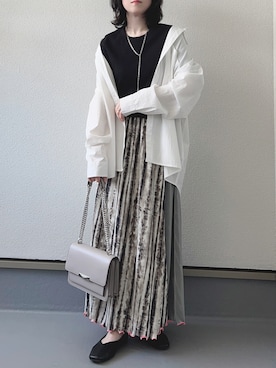 「リブT」｜「アイテム（その他）」を使った、haruさん（レディース・162cm）の春コーディネート