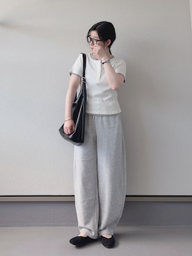 「tiptop（ティップトップ）の配色シアー×ヘンリーネックレイヤードT（Tシャツ/カットソー、ホワイト系）」を使った、haruさん（レディース・162cm）の春コーディネート