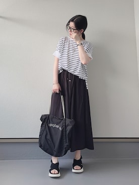 「ikka（イッカ）のアイテム（Tシャツ/カットソー）」を使った、haruさん（レディース・162cm）の夏コーディネート