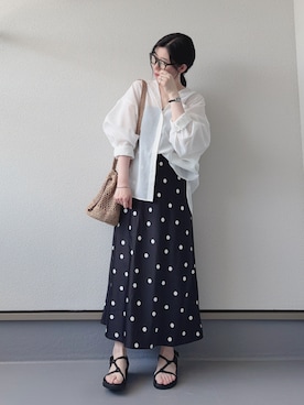 「GU（ジーユー）のアイテム（シャツ/ブラウス、ホワイト系）」を使った、haruさん（レディース・162cm）の夏コーディネート