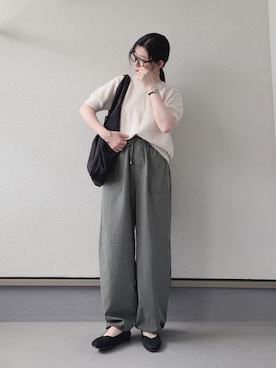「ikka（イッカ）の【接触冷感／速乾】ドライテックチノベイカーパンツ（カーゴパンツ、グリーン系）」を使った、haruさん（レディース・162cm）の春コーディネート