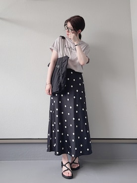 「ikka（イッカ）のアイテム（Tシャツ/カットソー）」を使った、haruさん（レディース・162cm）の夏コーディネート