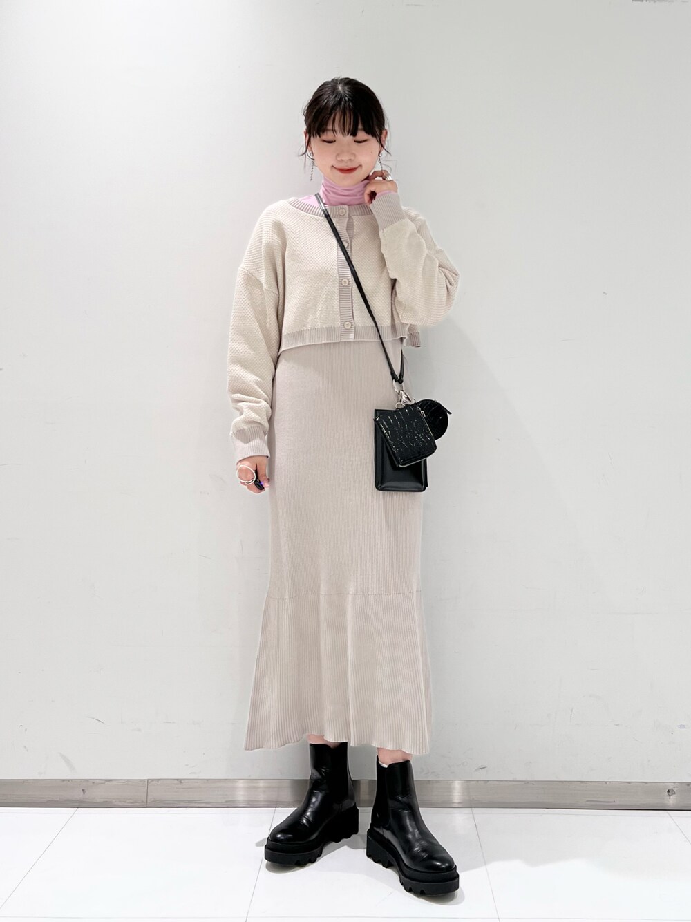 aページ ニットレイヤードカーディガン2Pワンピース 264658を使ったショップ