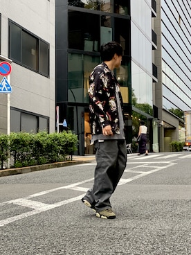 「travisscott」｜MELO×YHさん（メンズ・181cm）の夏コーディネート