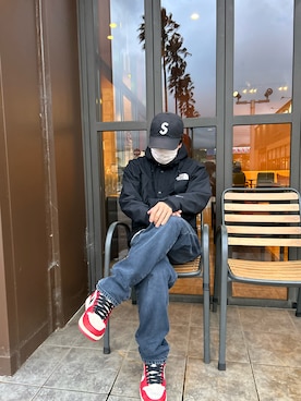 「Supreme （シュプリーム）のアイテム（帽子）」を使った、やひさん（メンズ・170cm）の春コーディネート