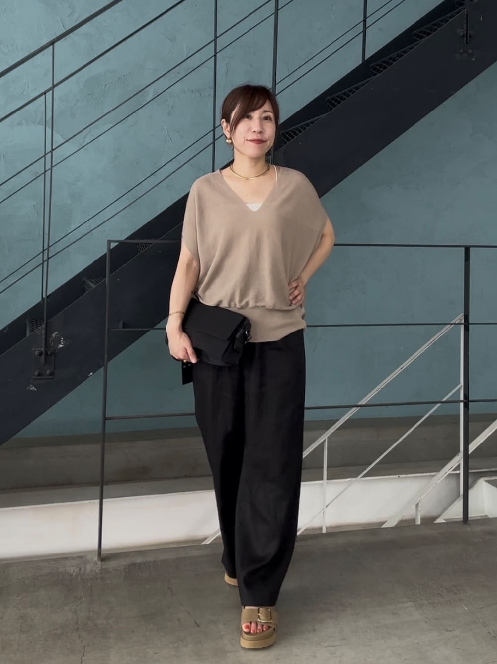 美シルエット】ライトギマフレンチコクーンニットを使った人気