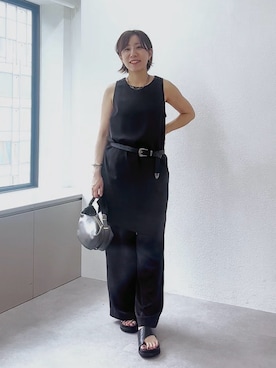 「RIVE DROITE（リヴドロワ）の【セットアップ対応可/接触冷感】【A・MONN(アモン)】suttoブラウス（シャツ/ブラウス、ブラック系）」を使った、rd-yuko さん（レディース・155cm）の春コーディネート